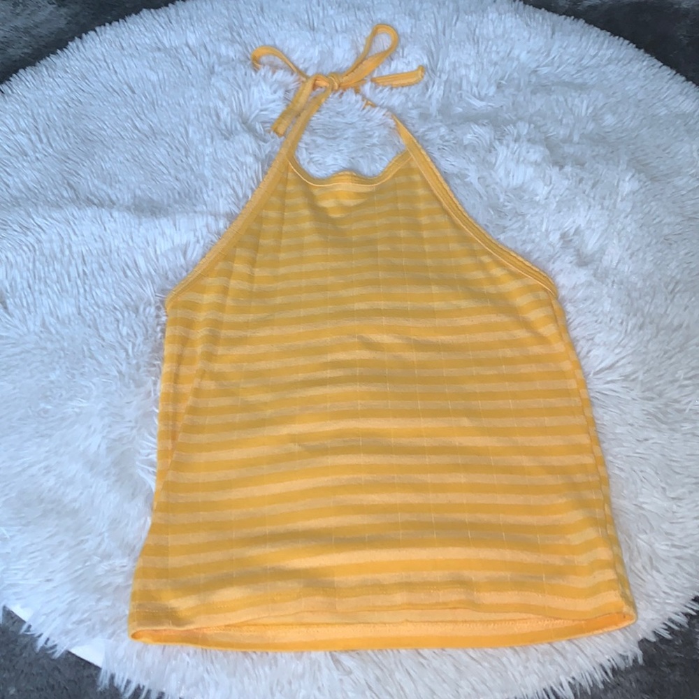 YELLOW AMERICAN EAGLE HALTER OPEN BACK TOP!! s